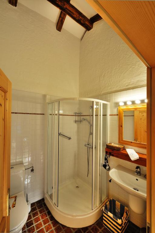 Herberge An Der Nikolauszeche Purbach am Neusiedlersee Room photo